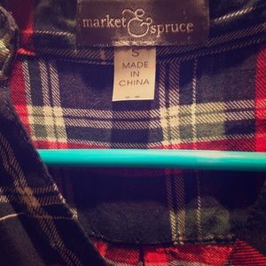 Light weight flannel pull over